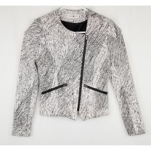 🌵Kate Rosy Anthro Black&White Zip Blazer Size Sm